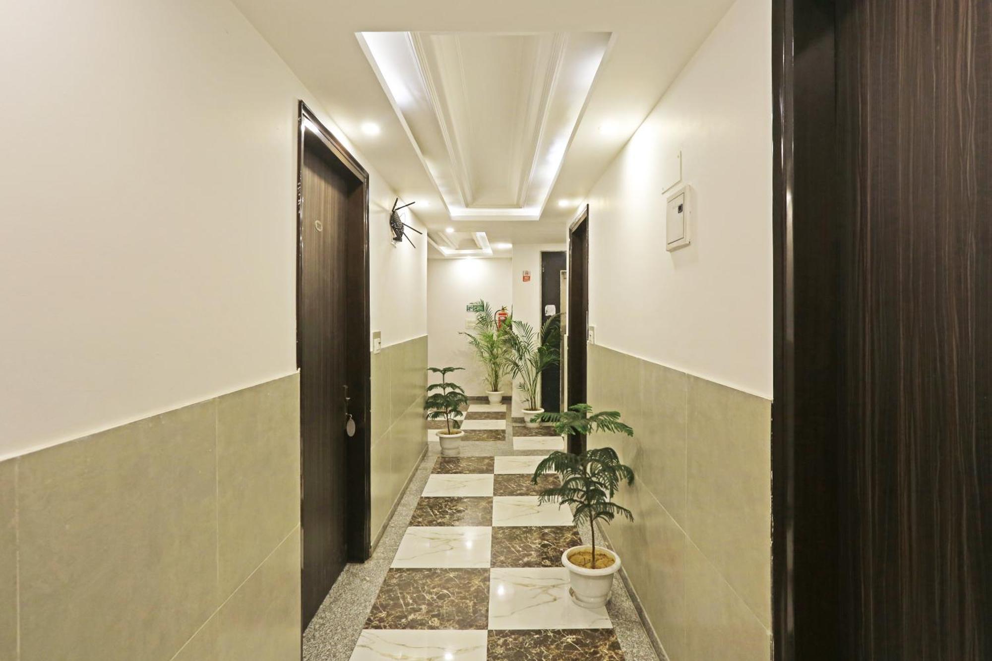 The Almora Residency - Complimentary Airport Trasnfer Hotel New Delhi Eksteriør billede