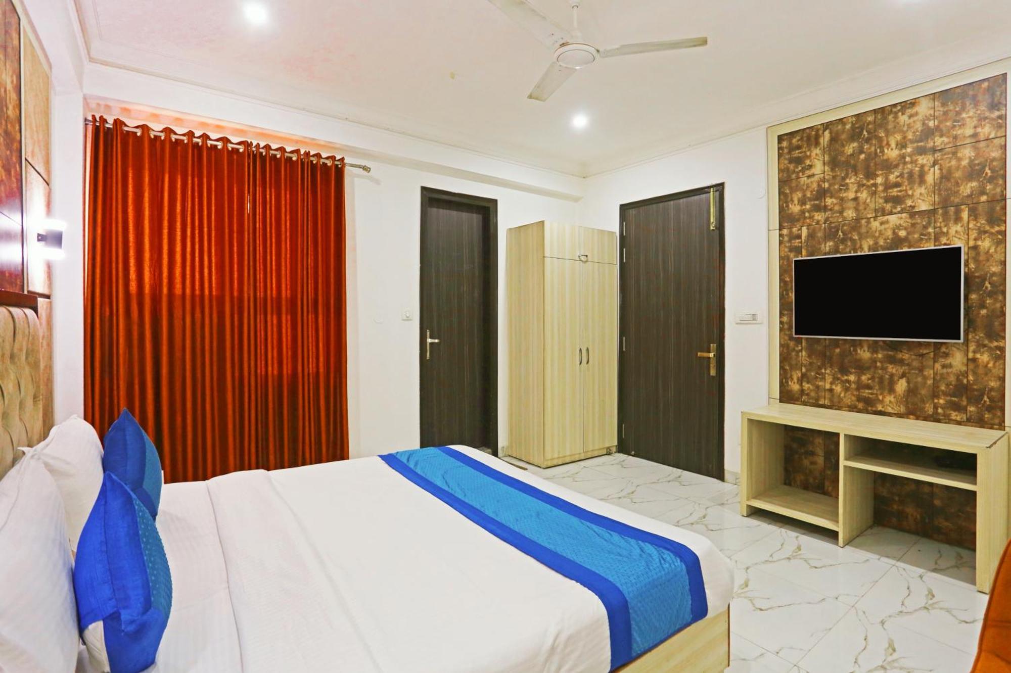 The Almora Residency - Complimentary Airport Trasnfer Hotel New Delhi Eksteriør billede