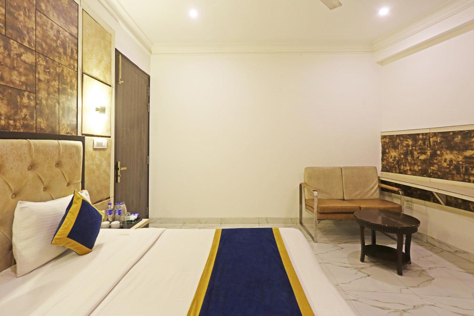 The Almora Residency - Complimentary Airport Trasnfer Hotel New Delhi Eksteriør billede