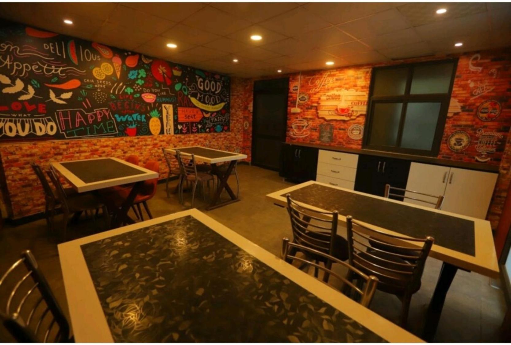 The Almora Residency - Complimentary Airport Trasnfer Hotel New Delhi Eksteriør billede